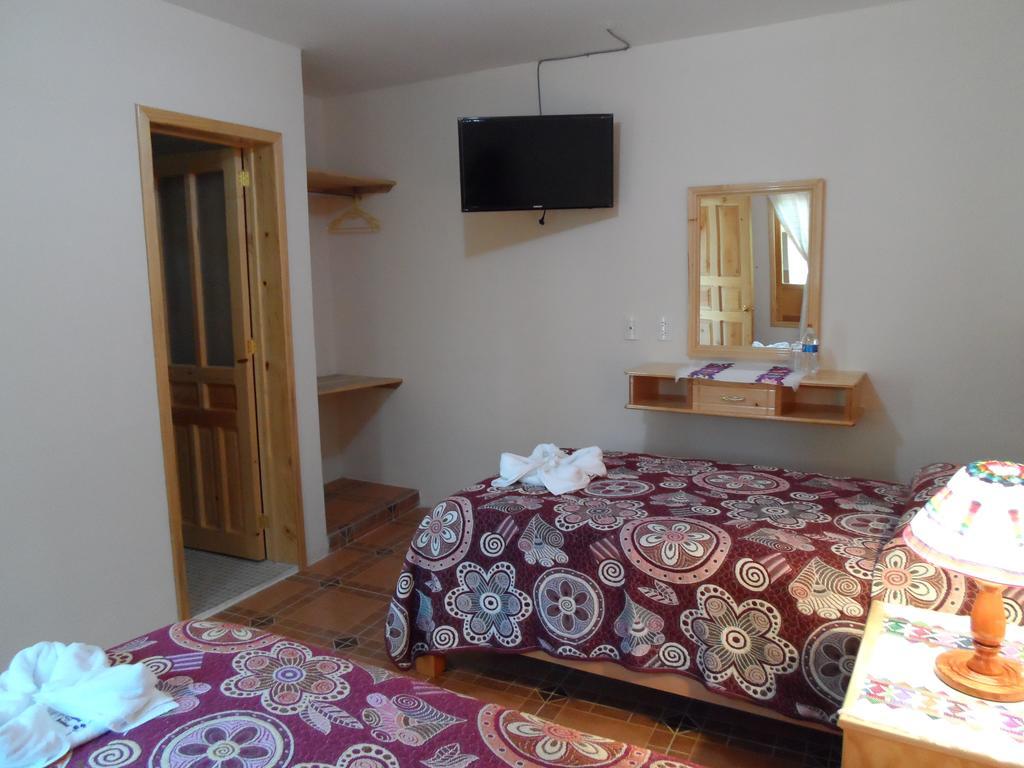 Hotel Posada Las Rosas San Cristóbal de Las Casas 외부 사진
