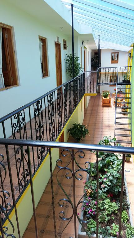 Hotel Posada Las Rosas San Cristóbal de Las Casas 외부 사진