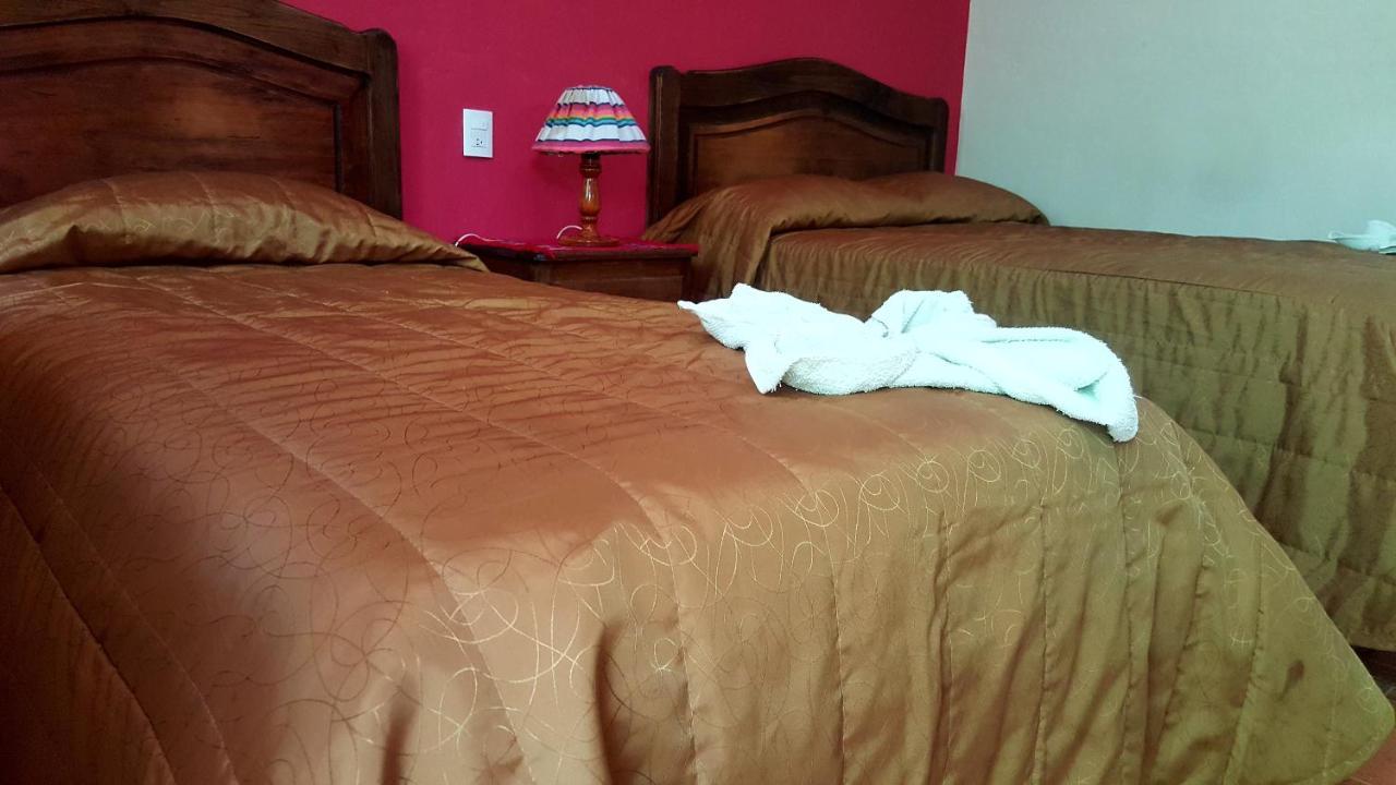 Hotel Posada Las Rosas San Cristóbal de Las Casas 외부 사진